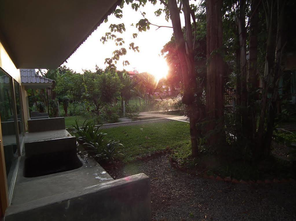 Villa De Mama Rawai المظهر الخارجي الصورة